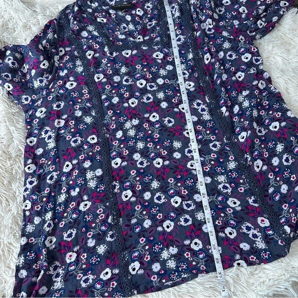 Lane Bryant Floral Embroidered Longsleeve Blouse Size 14/16 - Picture 8 of 8